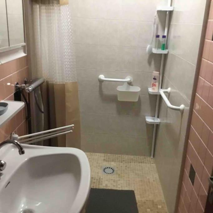 Avec Parking Max 7 Personnes Appartement Eauze